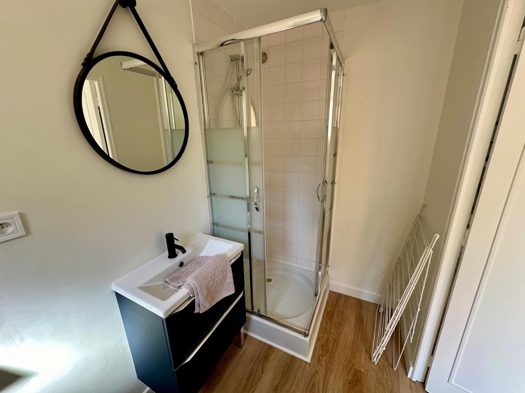 Apartament Les Cyclades - Gare - 6 Pers Le Mans Zewnętrze zdjęcie